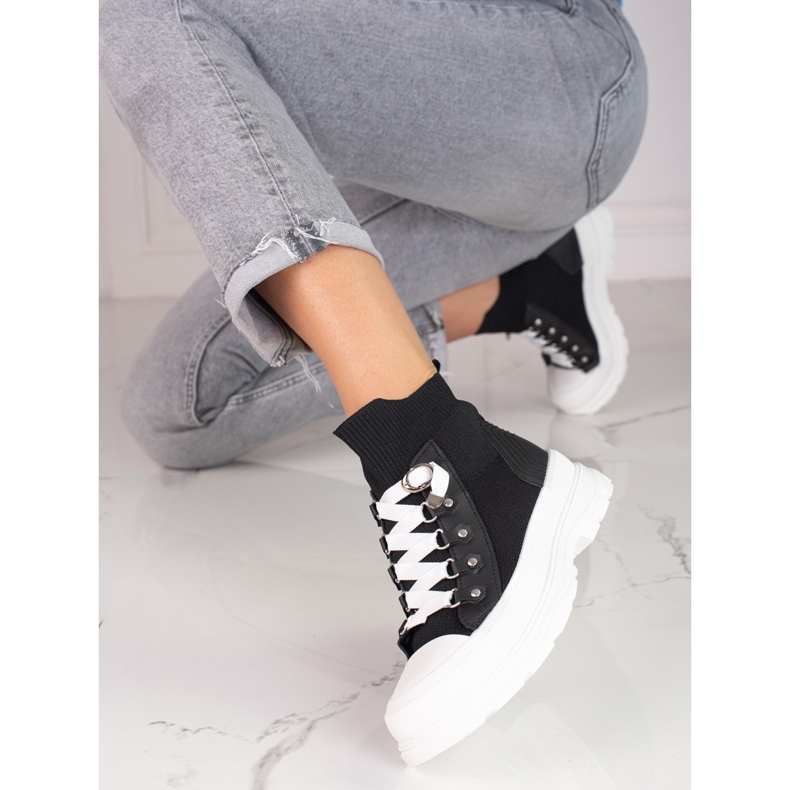 Sapatilhas pretas de mulher com cano alto Shelovet preto 1