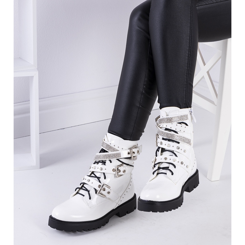 Botas brancas com zircônias Tucker branco 2 Botas brancas com zircônias Tucker branco 2