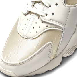 Tênis Nike Air Huarache W DQ0916-001 bege 3