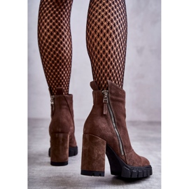 Botas de camurça da moda com salto alto Laura Messi 2509 marrom 2