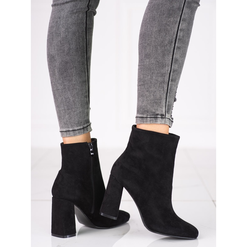 Botas pretas femininas no poste Shelovet feitas de camurça ecológica preto 1