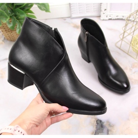 Botas isolantes bege para mulher Vinceza JAN151A preto 1