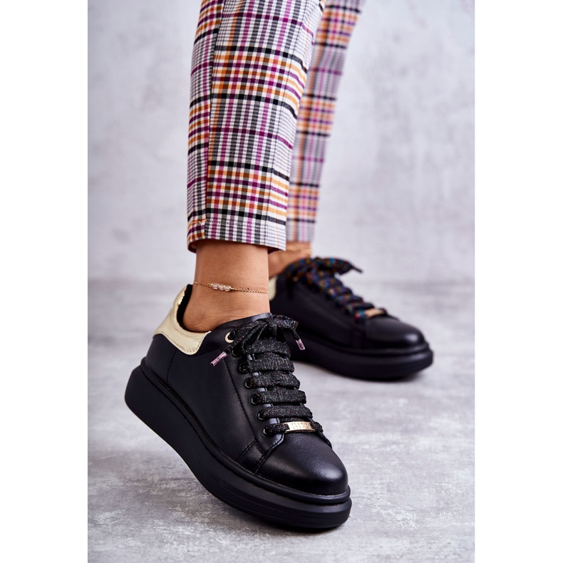 Tênis esportivo feminino GOE KK2N4073 preto 1