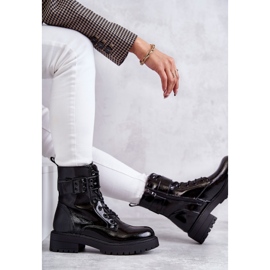 PJ1 Botas Femininas Lacadas Lacadas em Salto Plano Preto Firmina 2