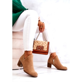 PL5 Botas femininas de couro com salto Camel Larsa castanho 3