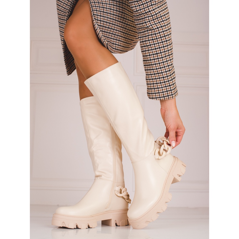 Botas femininas bege com sola grossa Shelovet 1
