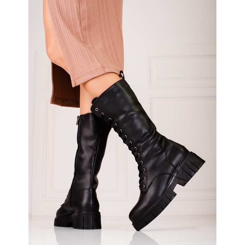 Bota feminina com cadarço Sokolski preto 2