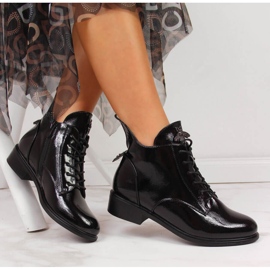 Botas femininas de couro envernizado preto Filippo 1