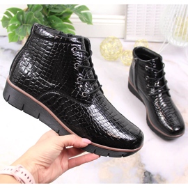 Botins de couro lacado com isolamento preto Filippo 1