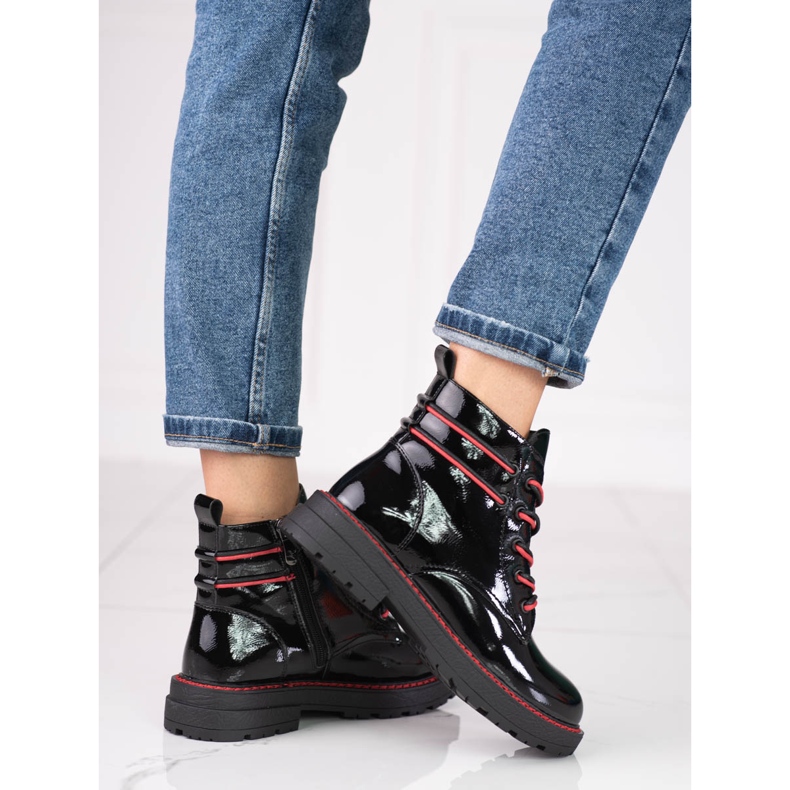 Botas de caminhada de mulher lacadas com fio vermelho Shelovet preto 1