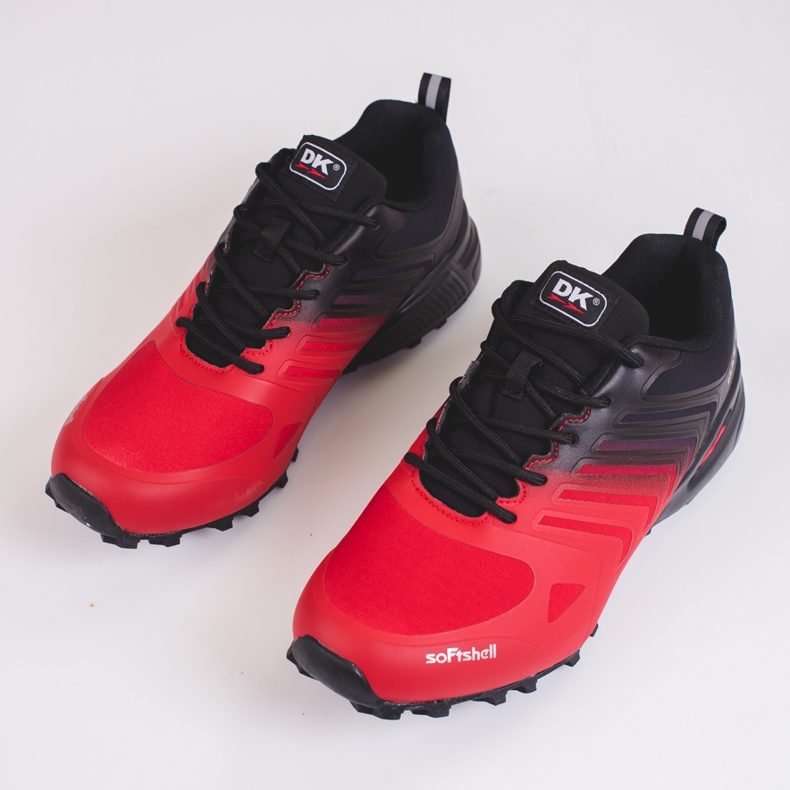 Tênis de trekking DK preto e vermelho 2