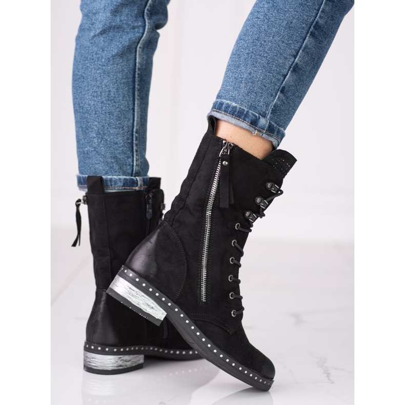 Mulheres negras trabalhadoras por S. Barski preto 2