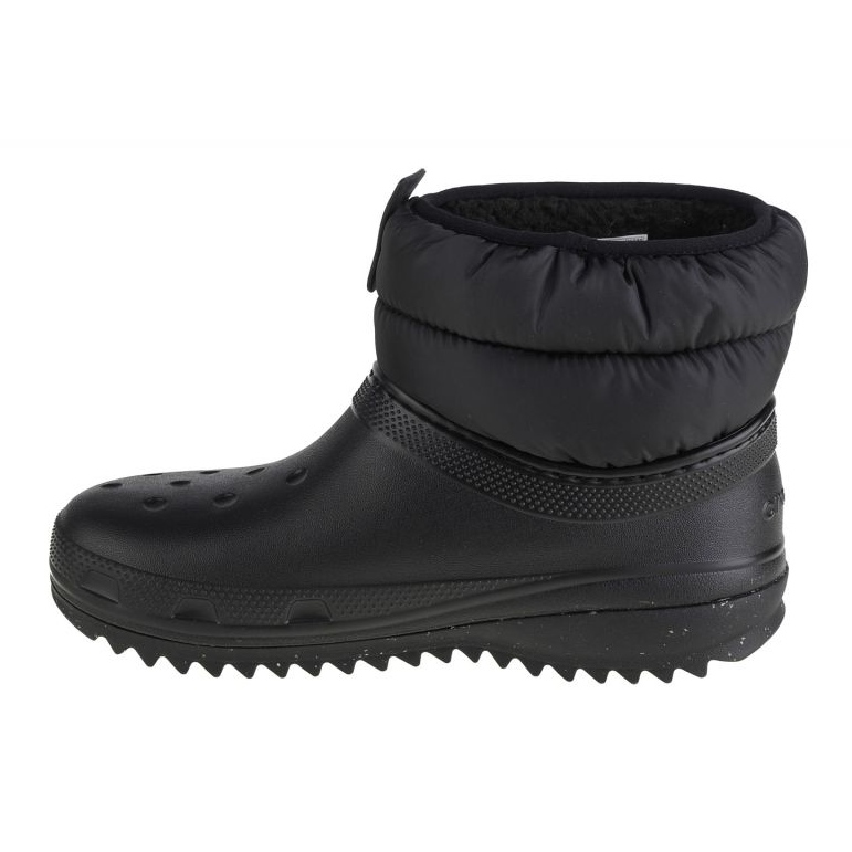 Bota Crocs Classic Neo Puff Shorty 207311-001 preto 1