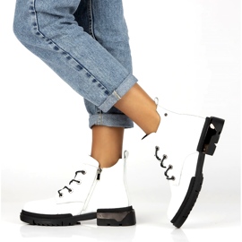 Filippo DBT4173 Botas envernizadas isoladas, brancas branco 3