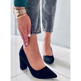 PA1 Bombas no poste Ivonne Black preto 1