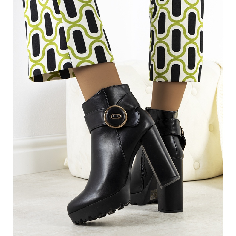 BM Bota de salto alto preta Aminat preto 1