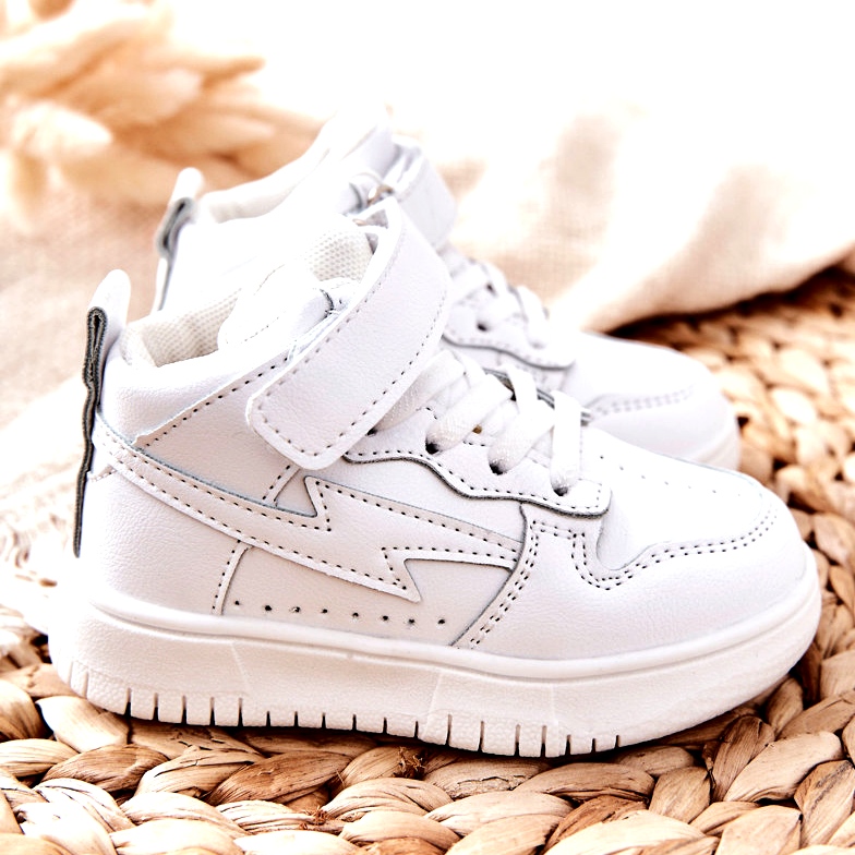 Calçado desportivo alto infantil branco 2