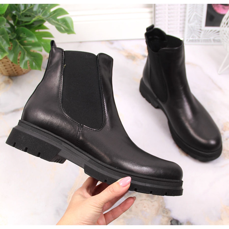 Botas de cano curto de pele Dolce Pietro pretas preto 1