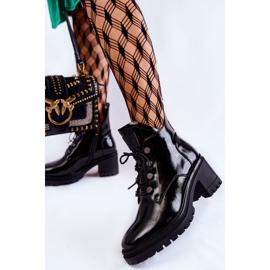 Vinceza Botas quentes com cadarço lacadas pretas Ragnhild preto 2