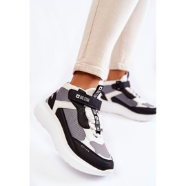 Tênis esportivo feminino Memory Foam System Big Star KK274405 Branco 1