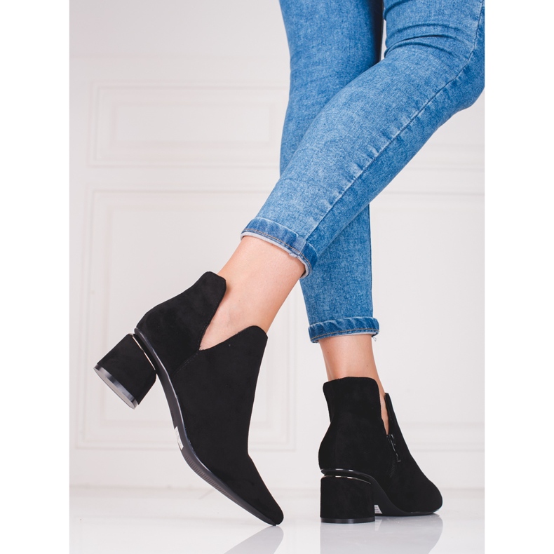 Botas pretas de mulher com corte Shelovet preto 1