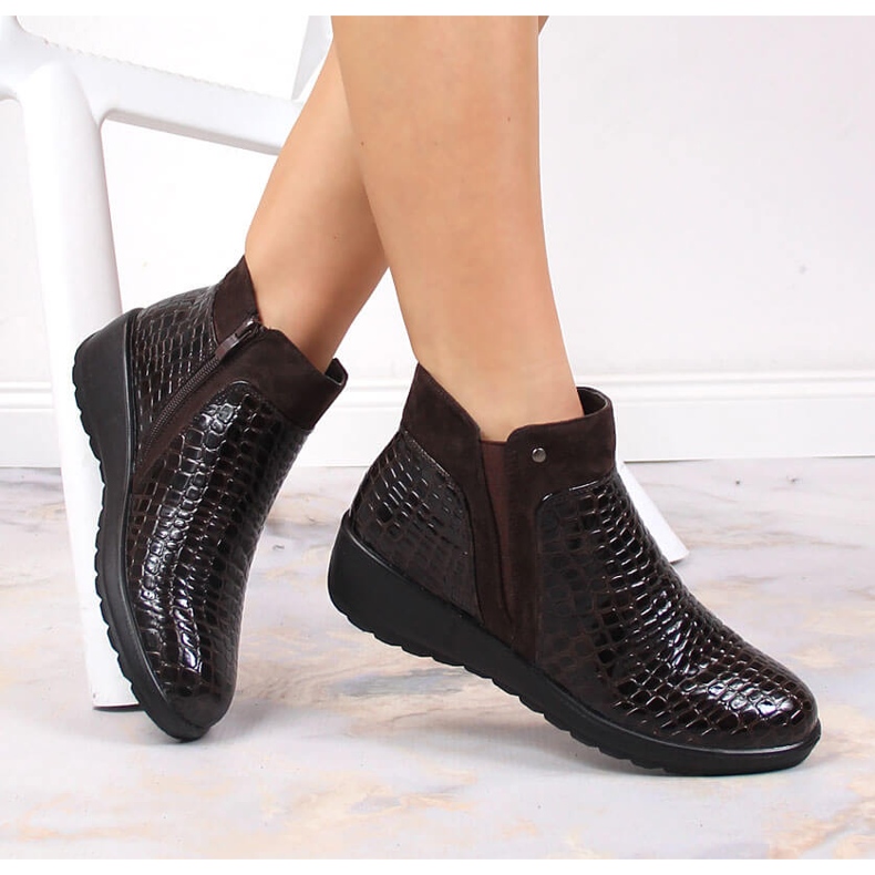 Botas de mulher castanhas com salto de cunha, T.Sokolski castanha marrom 1