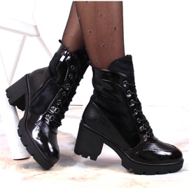 Botas femininas no poste e plataforma, isolamento preto Laura La.Fi 1