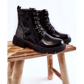 PE1 Botas infantis lacadas com zíper preto Yukko 1