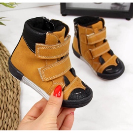 Sapatos de menino com velcro camelo Kornecki 6583 castanho 1 Sapatos de menino com velcro camelo Kornecki 6583 castanho 1