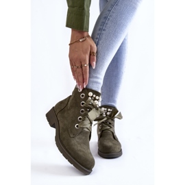 Botas de camurça isoladas com zíper e pérolas, Perla Verde 1