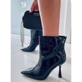 BM Botas lacadas em um estilete Sylvia Black preto 2
