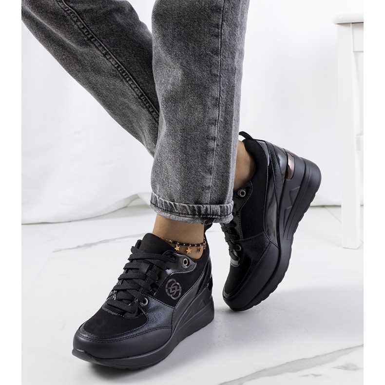 PA1 Tênis preto da Didiana 1