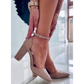 PA1 Bombas formais no posto Orchid Champagne dourado 1