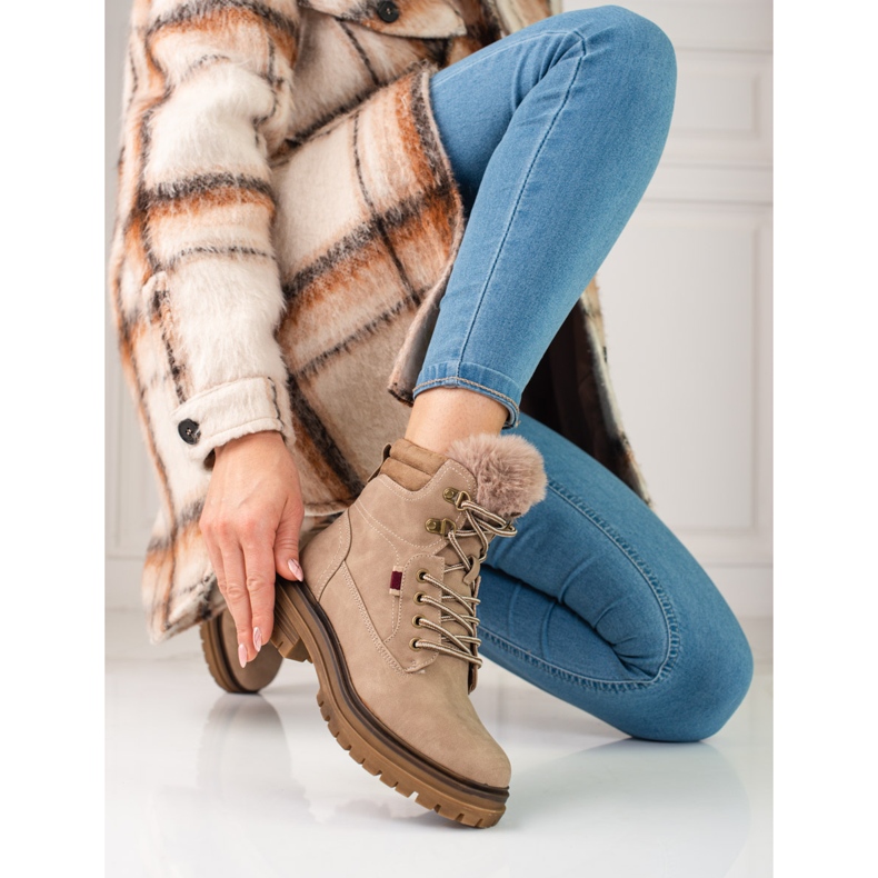 Botas de caminhada femininas bege 2