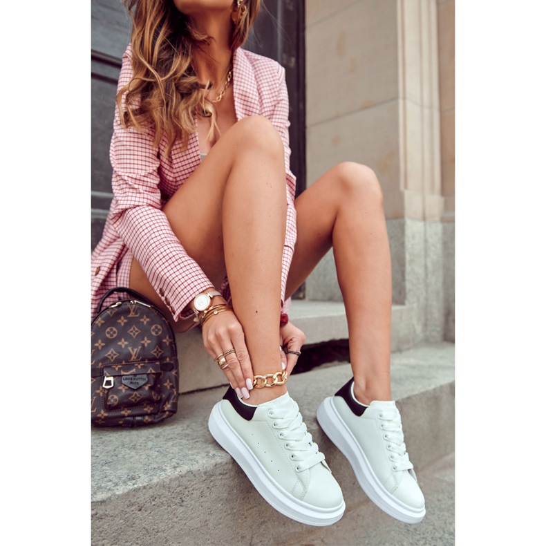 Calçado desportivo feminino com plataforma, branco e preto 1