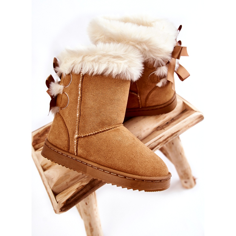 Botas infantis isoladas com laços, botas de neve bege 3