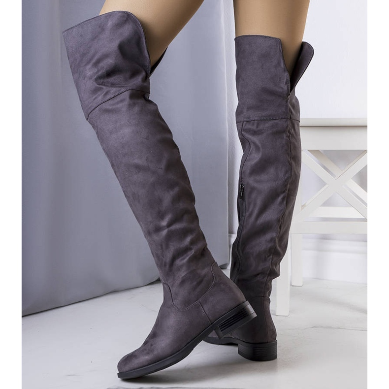 BM Mosqueteiros isolados cinza de Salci 1