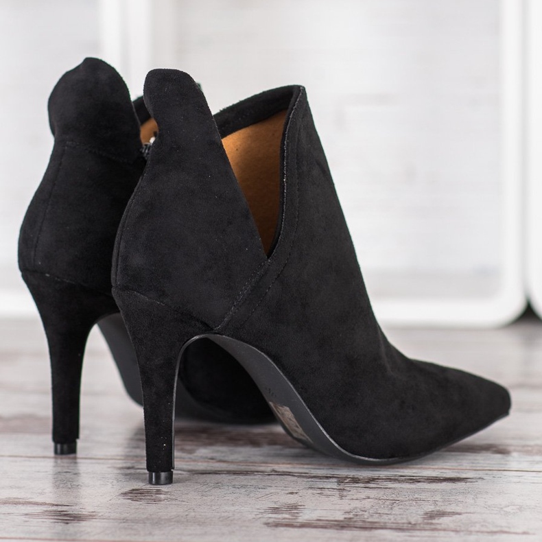 Bella Paris Botas elegantes em um salto alto preto 1