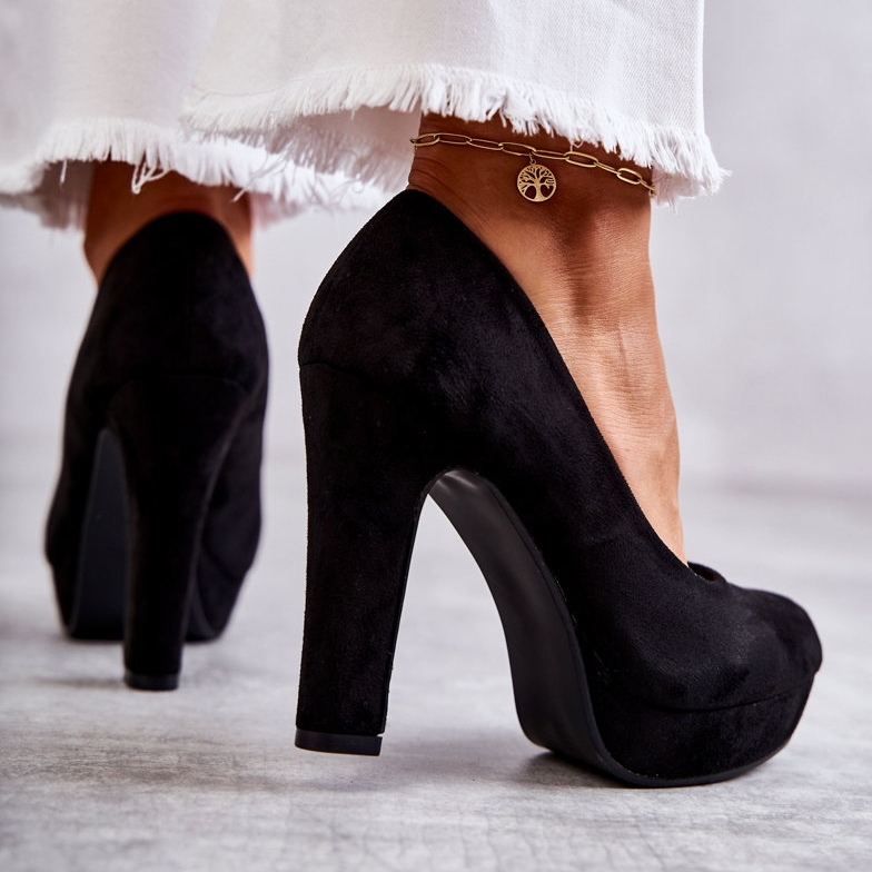 WS1 Sapatos de camurça clássicos nos saltos pretos Soro 3