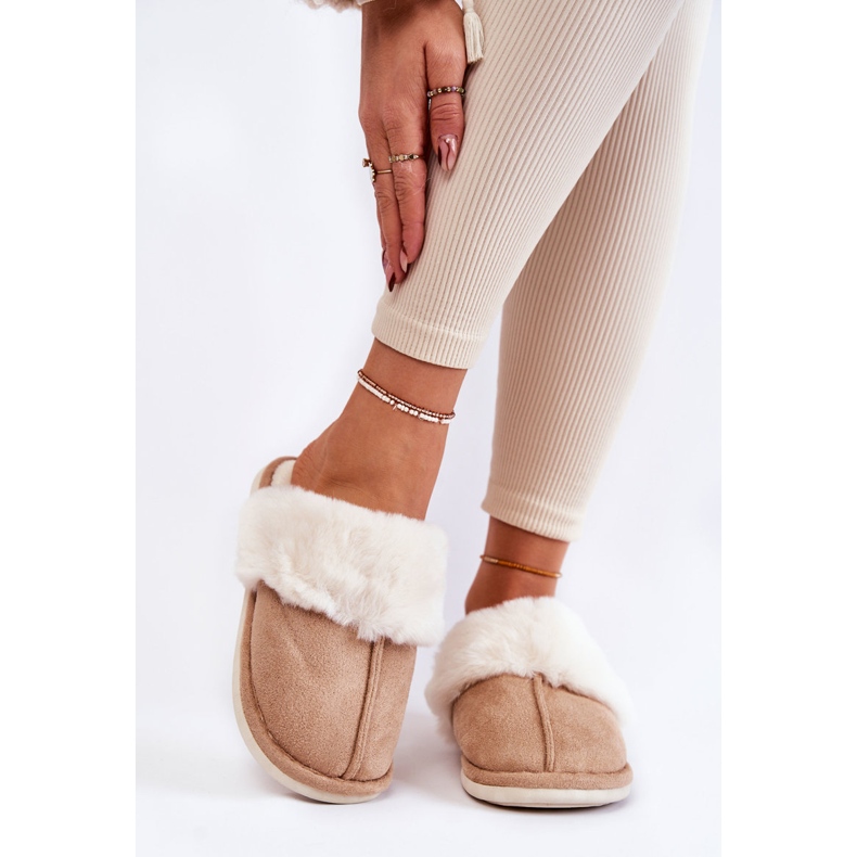 BM Chinelos femininos lisos com pelo bege Morisea marrom 1