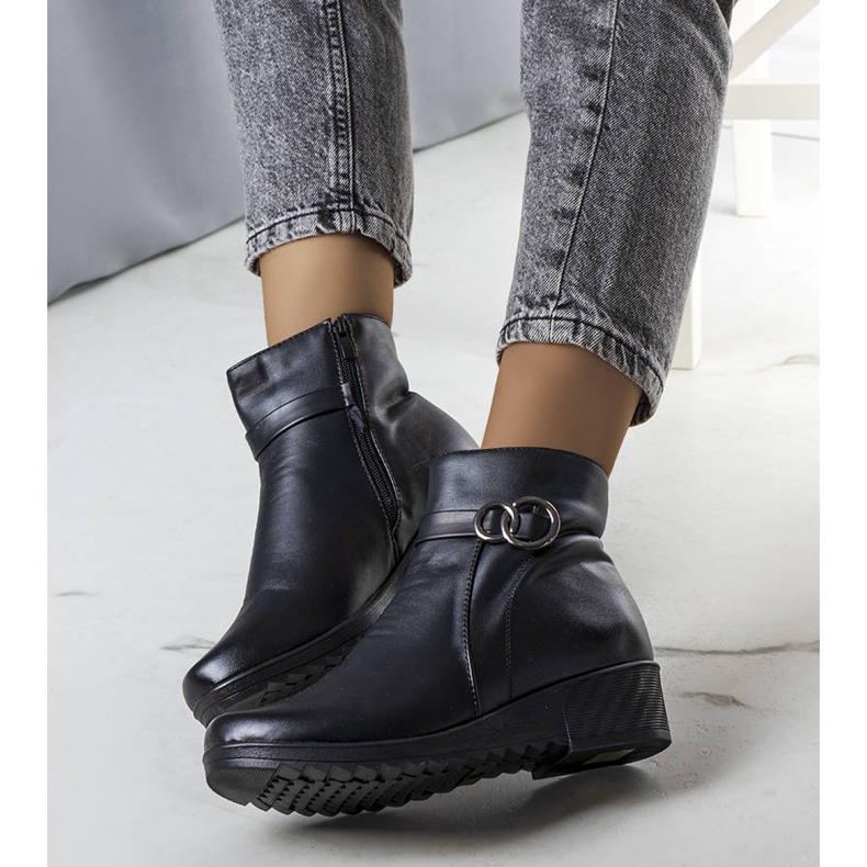 PA1 Botas isolantes pretas na cunha da Yarela preto 1