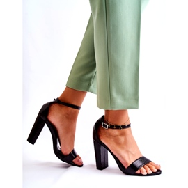 PG1 Sandálias de couro clássicas em uma barra preta Sallen preto 2