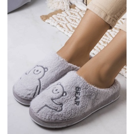 BM Pantufas macias cinza Smile Bear 1