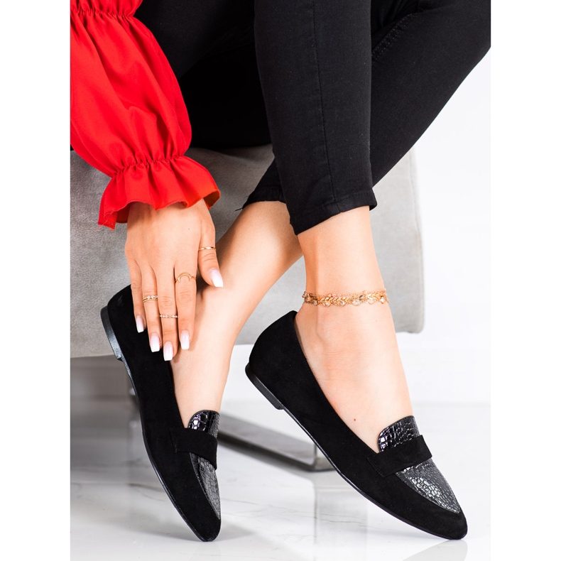 Goodin Black Mocassins In Spitz preto 1