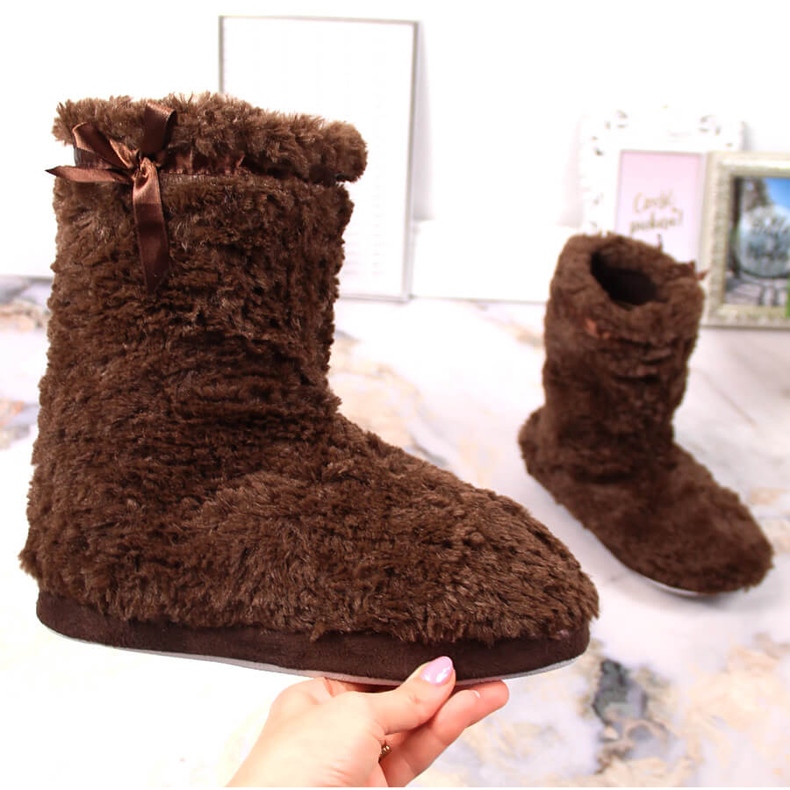 BM Chinelos de pelo alto aquecidos de mulher marrom Stella 1