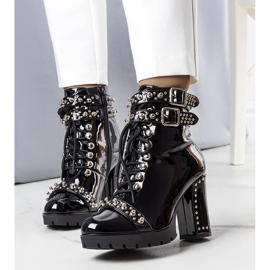 BM Botas laqueadas pretas, Goyo preto 1