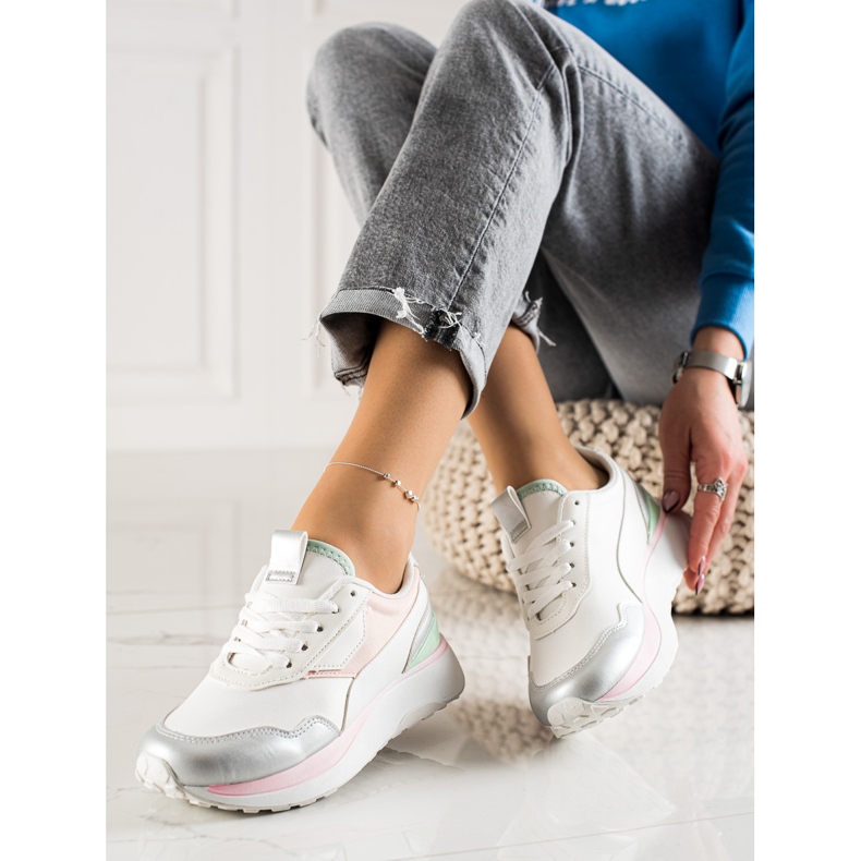 TRENDI Tênis coloridos na plataforma branco rosa prata 1