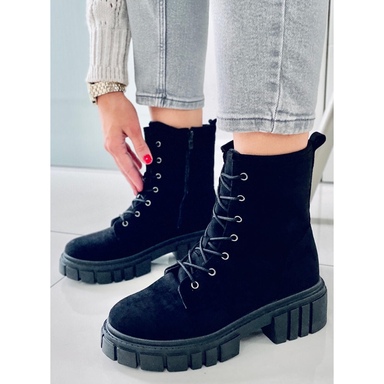 PA1 Bota Kelis Black com cadarço preto 1