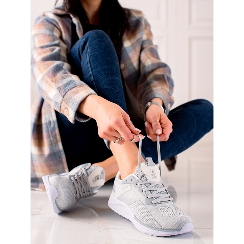 Evento Calçados esportivos de amarrar cinza 1