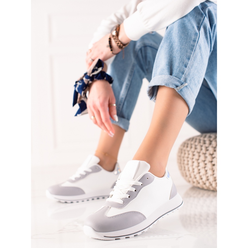 TRENDI Sapatos esportivos clássicos feitos de couro ecológico branco cinza 2